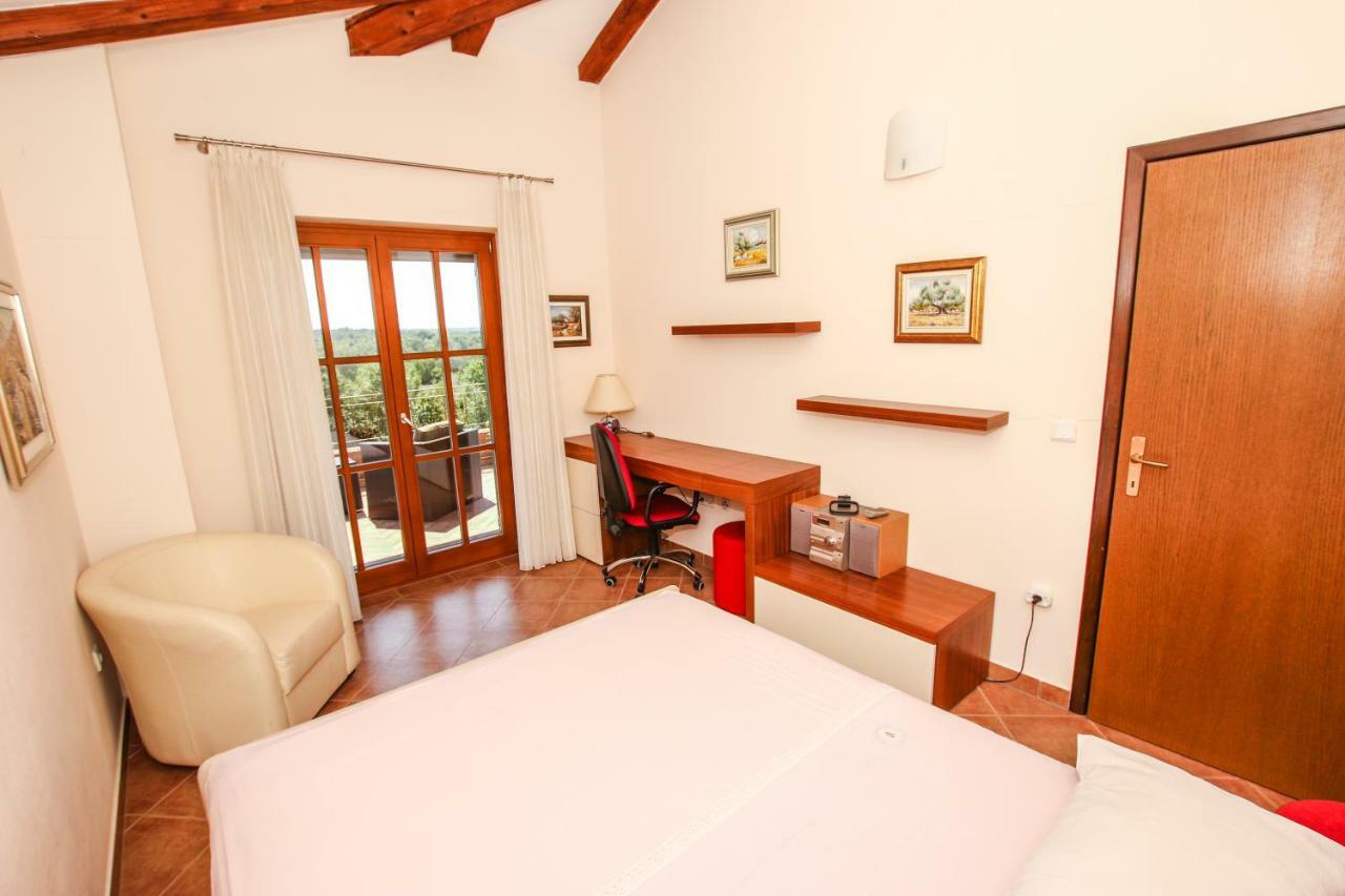 Villa Istriana Jakob With Pool Tar-Vabriga Bagian luar foto